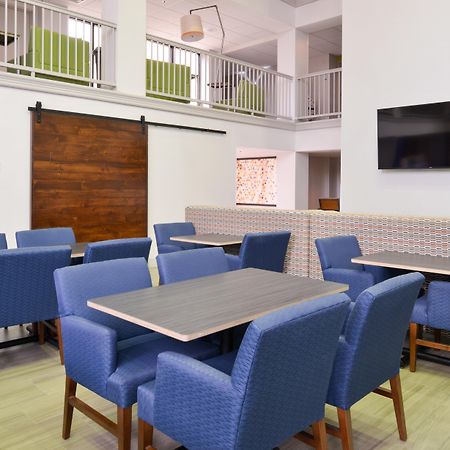 Holiday Inn Express Palm Desert By Ihg Buitenkant foto