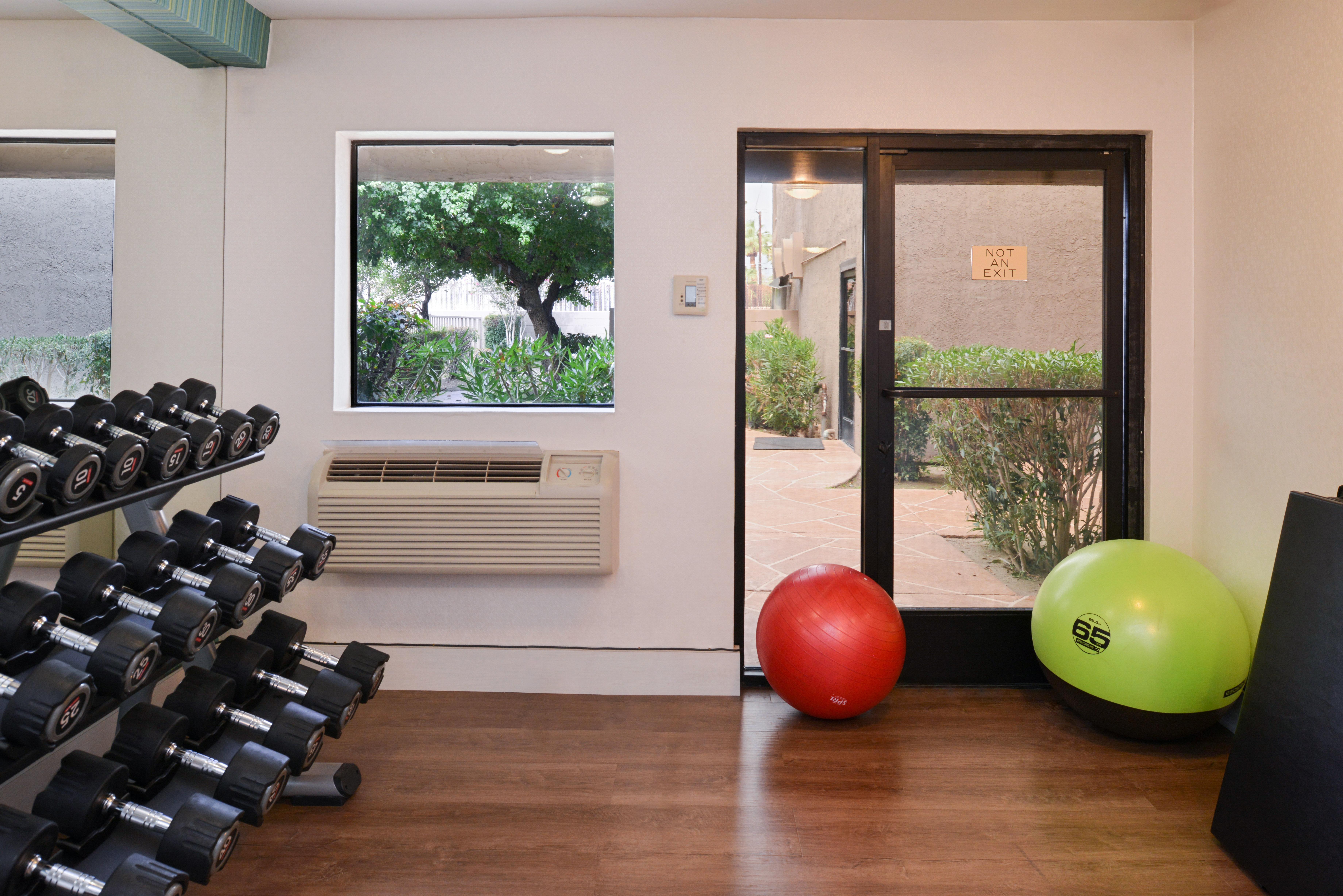 Holiday Inn Express Palm Desert By Ihg Buitenkant foto