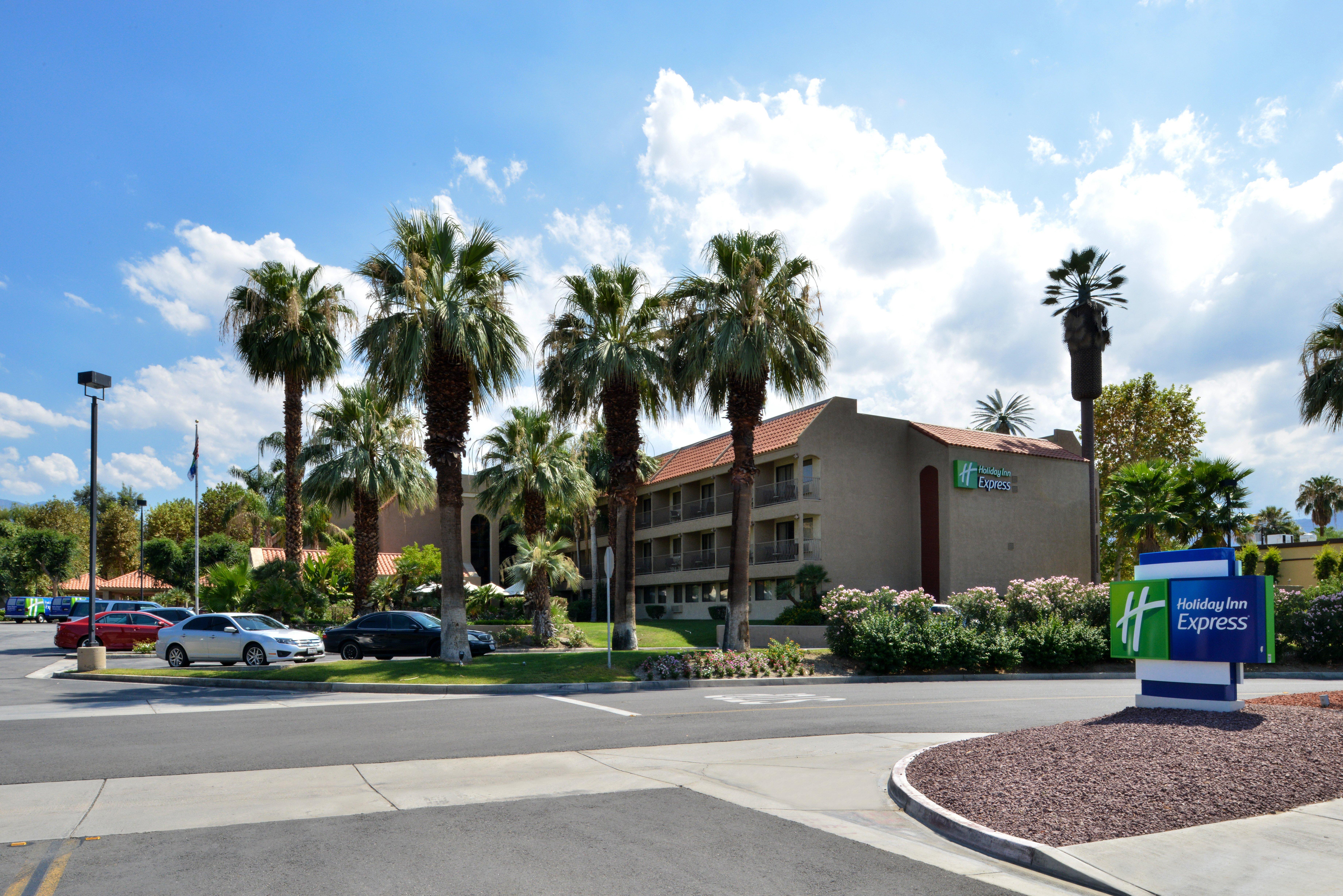 Holiday Inn Express Palm Desert By Ihg Buitenkant foto