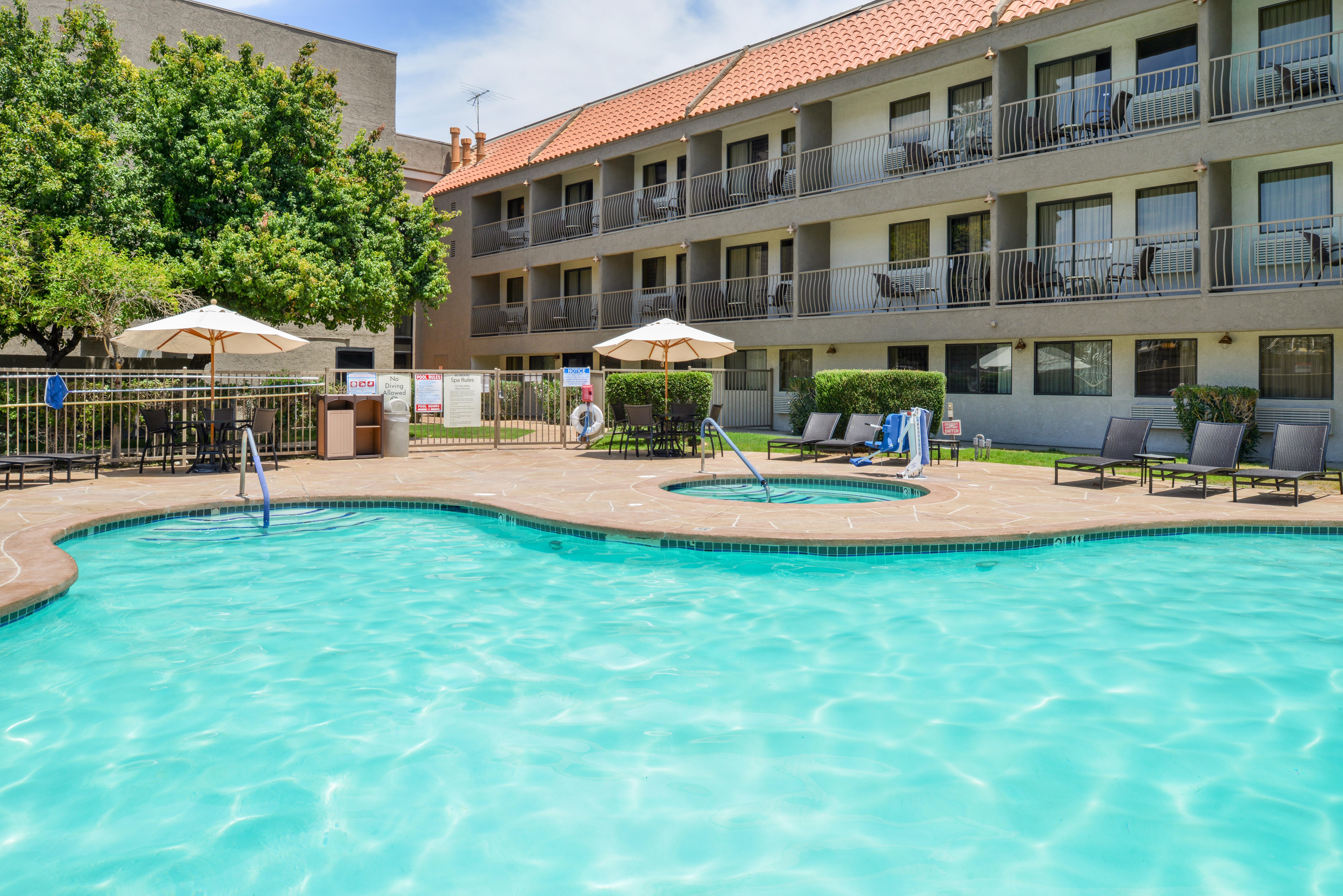 Holiday Inn Express Palm Desert By Ihg Buitenkant foto